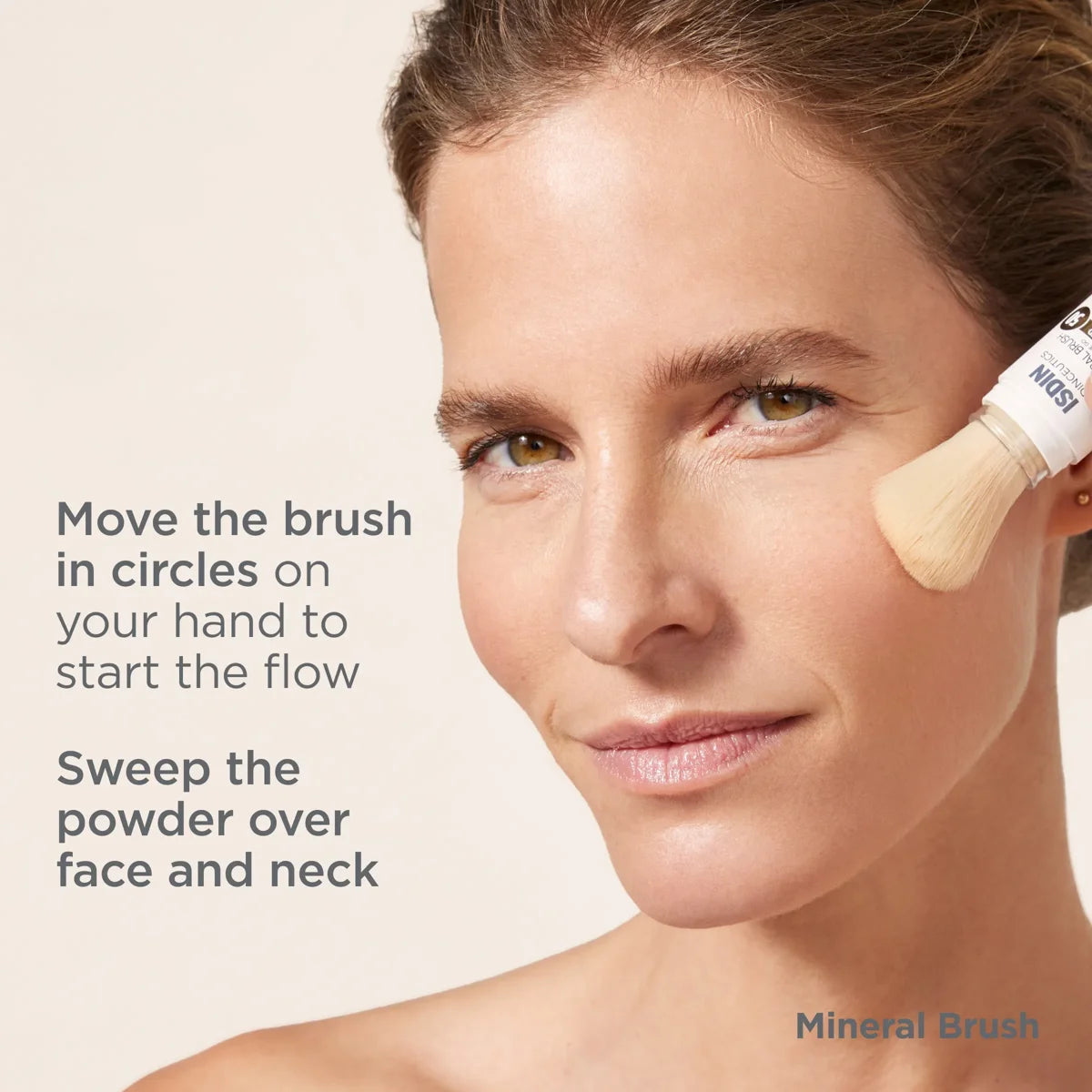 ISDIN Mineral Brush Sunscreen