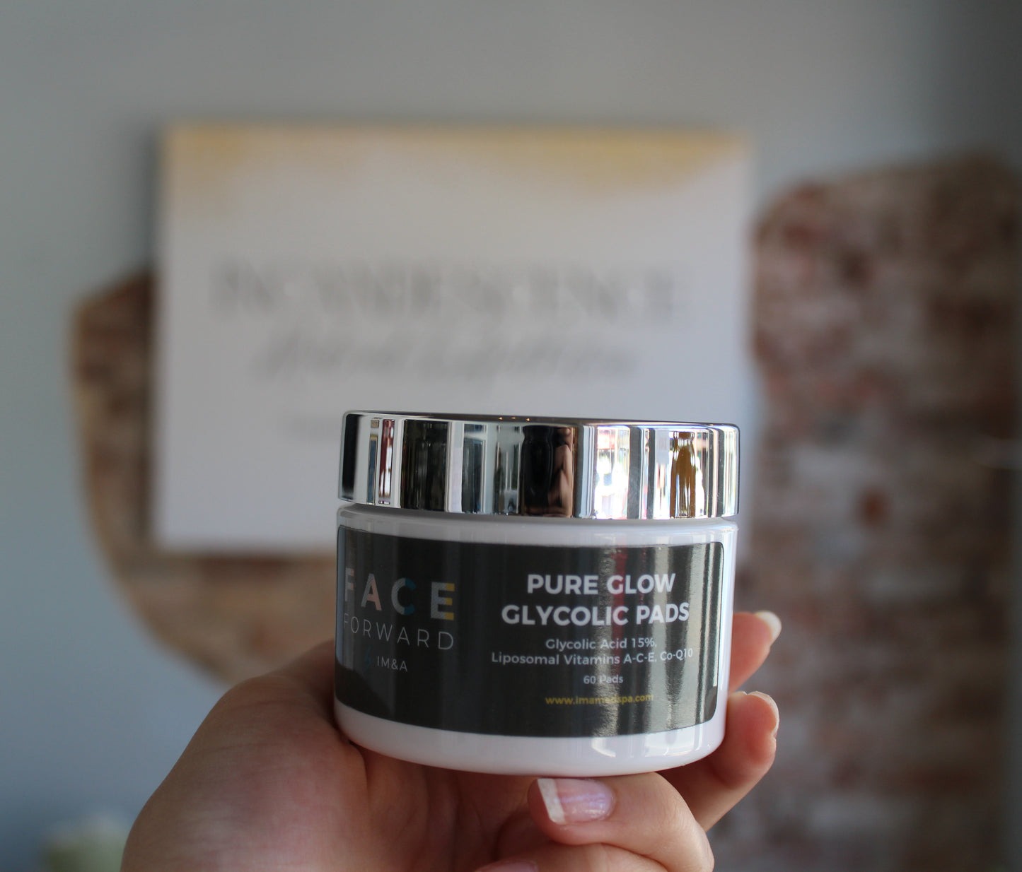 FaceForward Pure Glow Glycolic Pads
