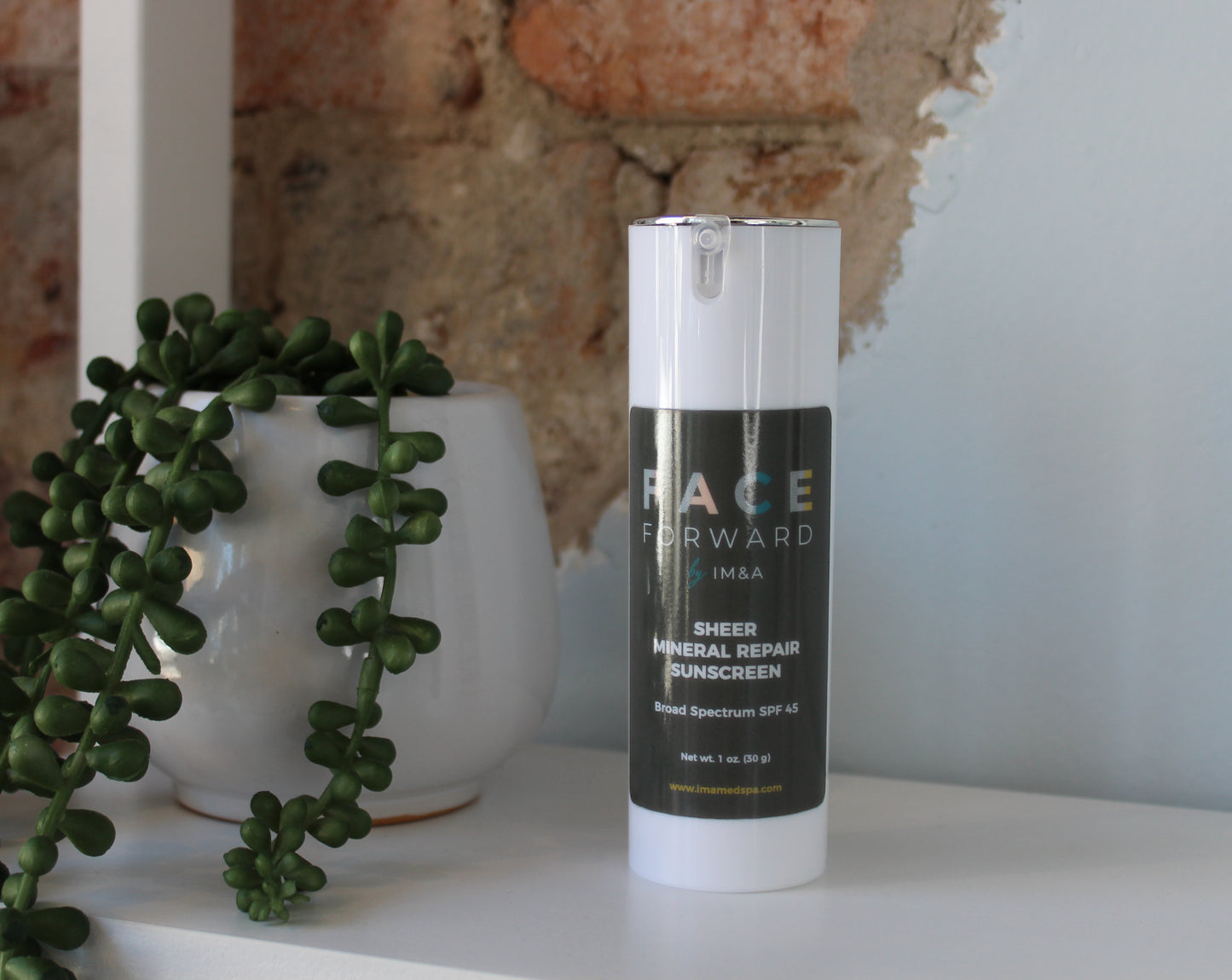 FaceForward Sheer Mineral Repair Sunscreen